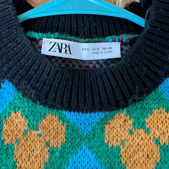 Mickey Disney sweater Zara - Picture 3 of 6